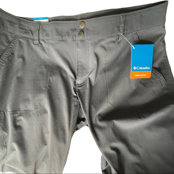 COLUMBIA - Dark gray, active fit, water repellant, adjustable pant legs, size 16 - Picture 8 of 13